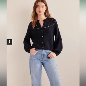 Boden Fluffy Ruffle Cardigan Size Medium, Navy. NWT. Never worn. KO740 PO 643238